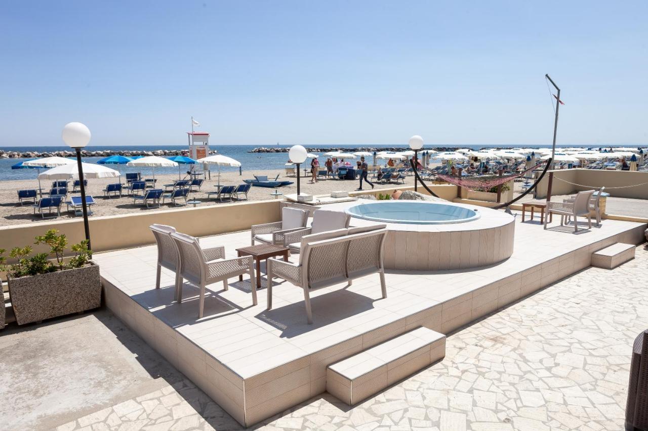 Hotel Primavera Sul Mare Lido Di Savio