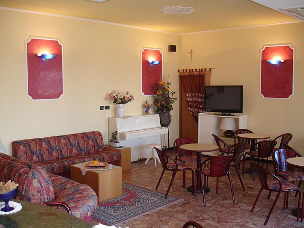 Primavera Sul Mare Hotel