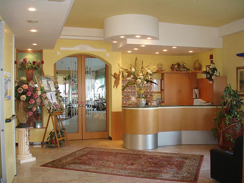 Hotel Primavera Sul Mare Lido Di Savio