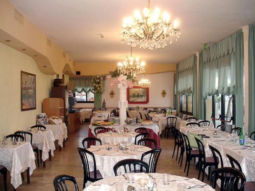 Primavera Hotel